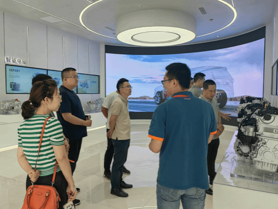 校企協(xié)同創(chuàng)新 重慶電子科技職業(yè)大學(xué)赴重慶金康動力調(diào)研電子防偽系統(tǒng)技術(shù)開發(fā)